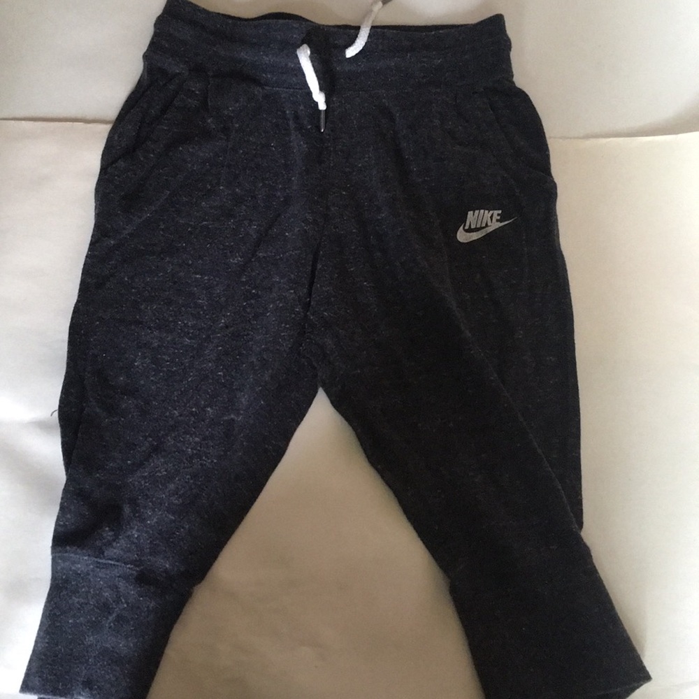 Nike girls joggers